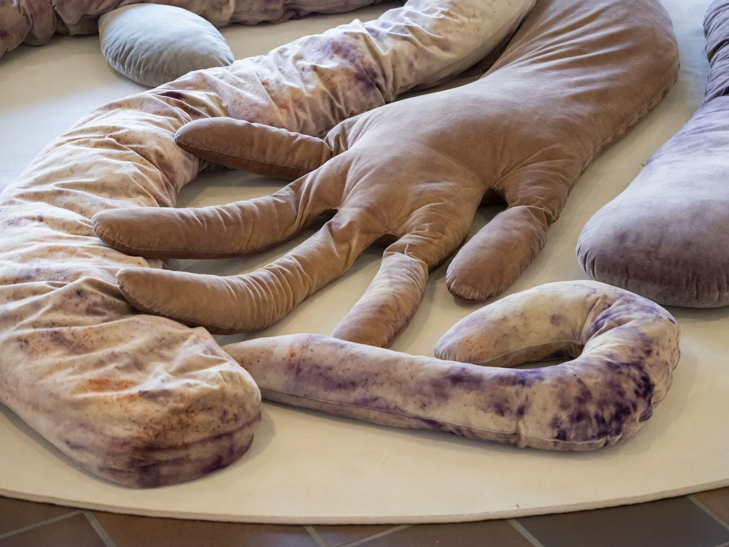 Installation view of Valentina Karga's WELL BEINGS at Kunstmuseum Bochum.