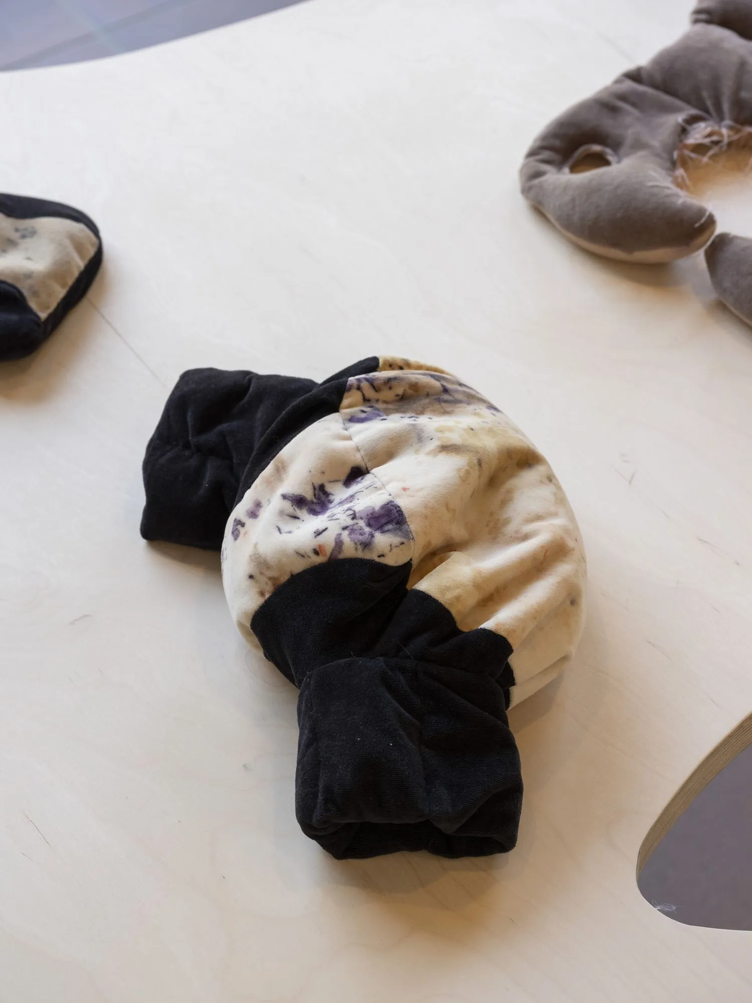 Installation view of Valentina Karga's WELL BEINGS at Kunstmuseum Bochum.