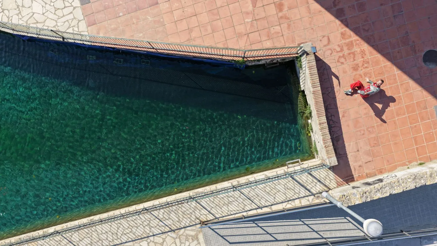 Claudia Pagès Rabal, Paper Tears, still image detail, 2026