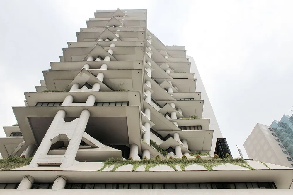 Paul Rudolph, Wisma Dharmala, Jakarta, 1988