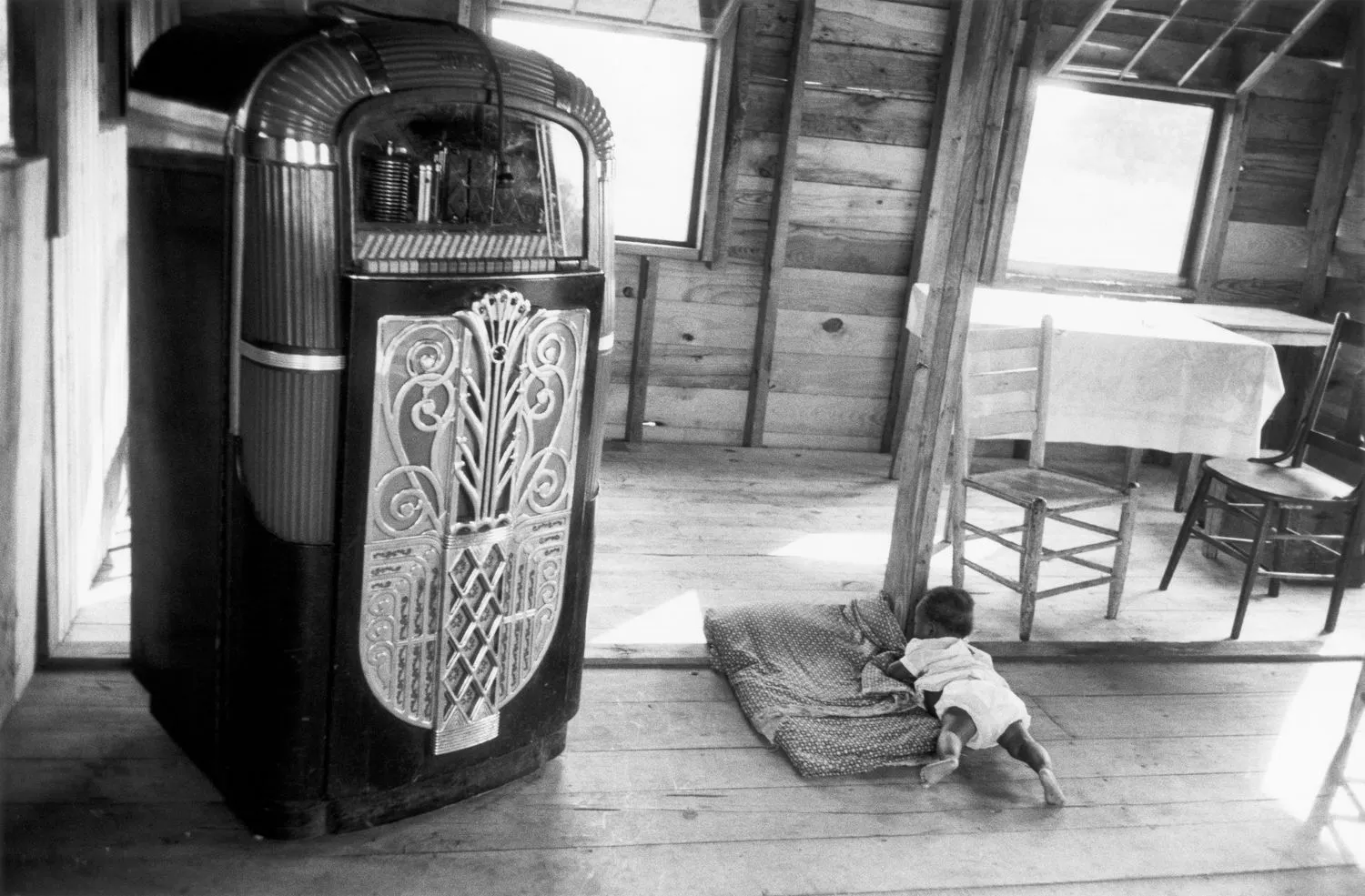 Robert Frank, Cafe — Beaufort, South Carolina, 1955/56