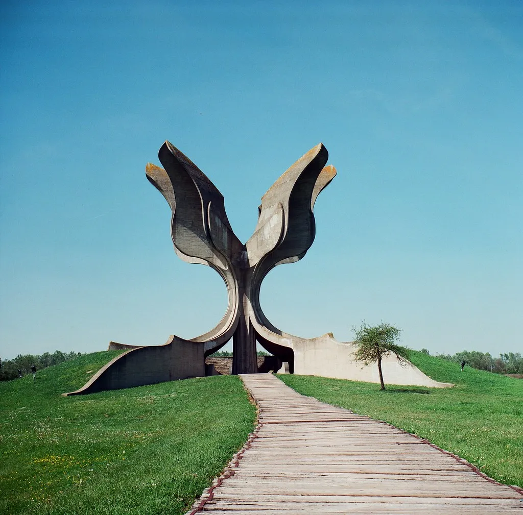 Stone Flower, Jasenovac