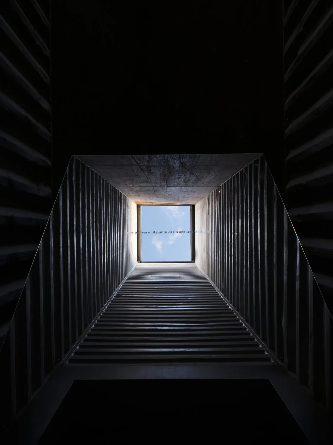 Yukinori Yanagi, Icarus Container 2025, 2025 (detail)