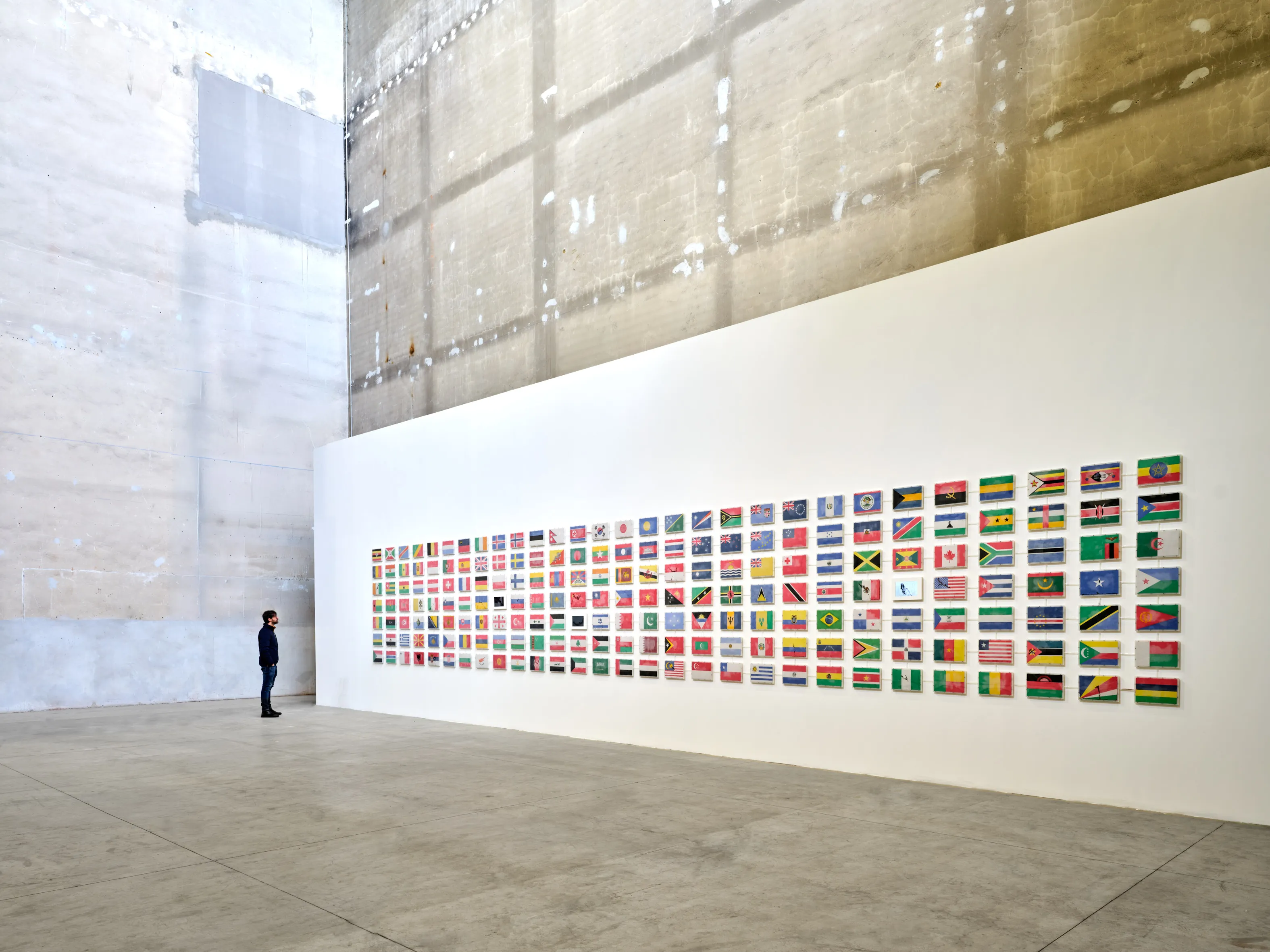 Yukinori Yanagi, The World Flag Ant Farm 2025, 2025.